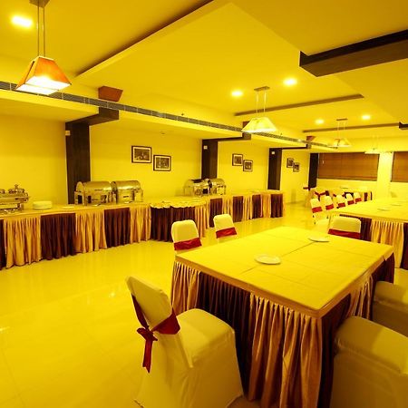 Hotel Hillway Park Kollam Eksteriør bilde