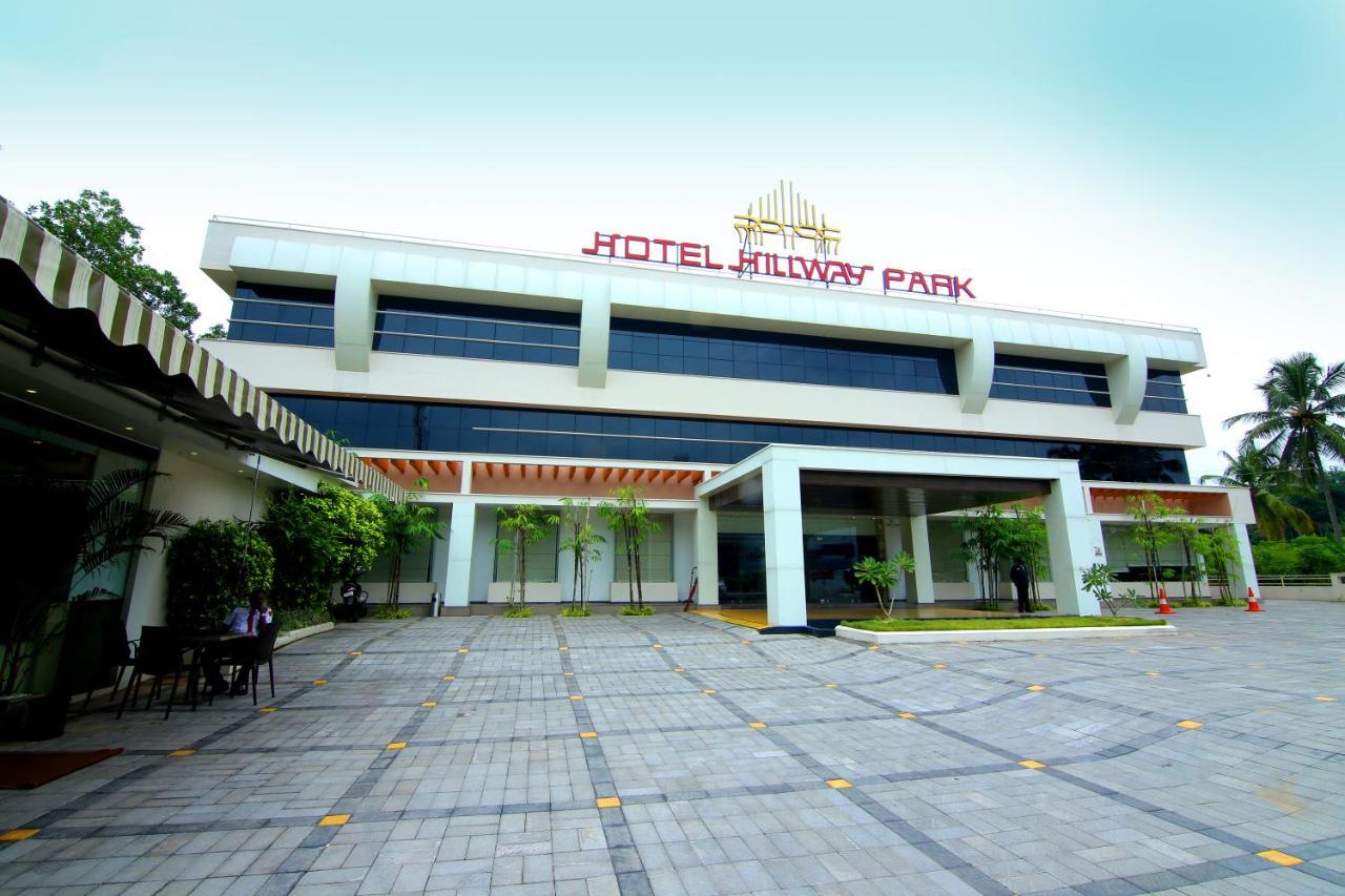 Hotel Hillway Park Kollam Eksteriør bilde