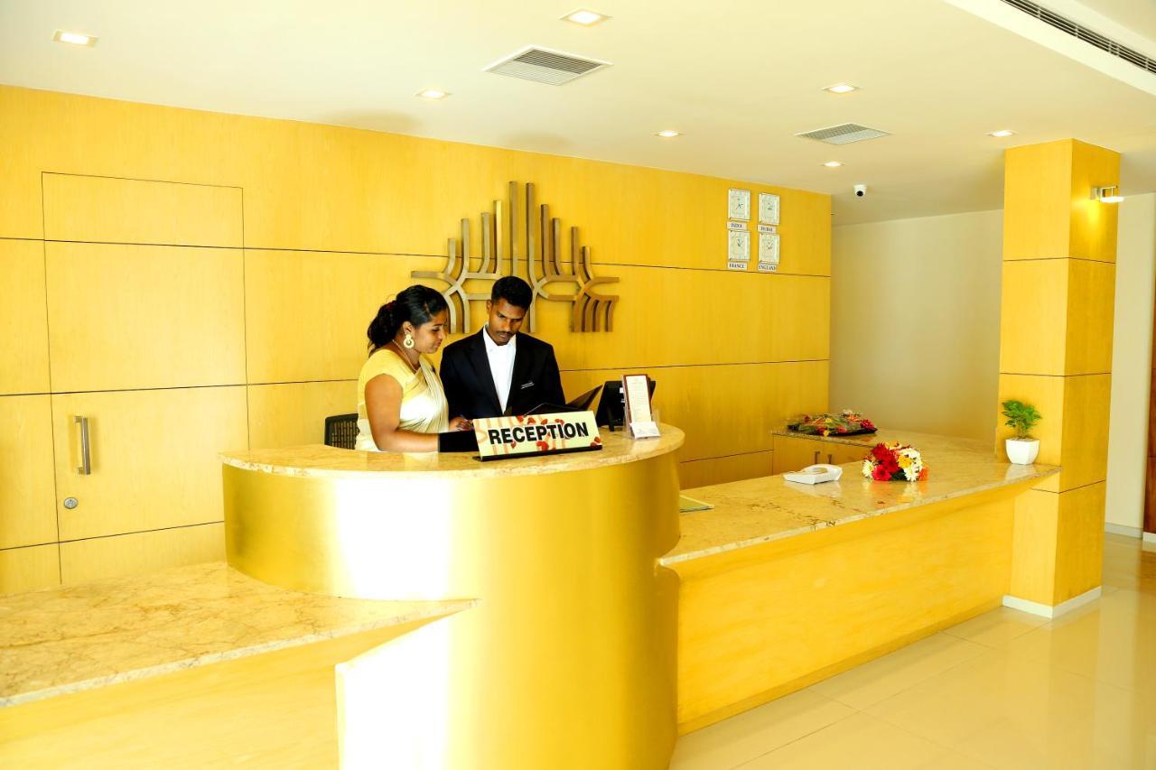 Hotel Hillway Park Kollam Eksteriør bilde